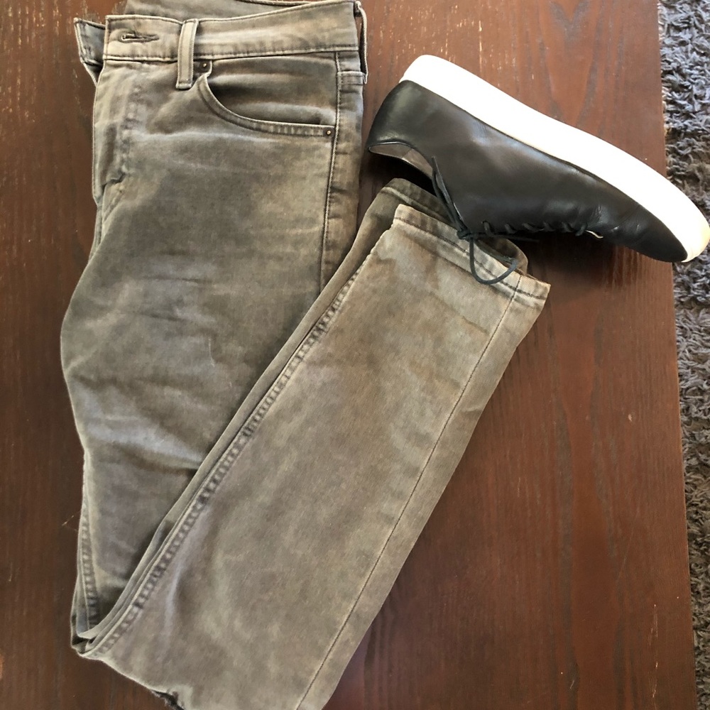 Levi’s skinny fit men’s jeans size 30